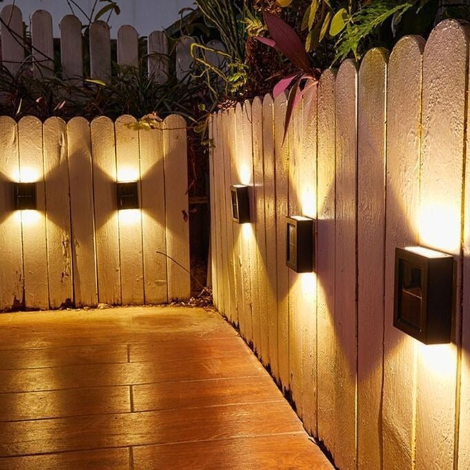 Outdoor Wall Light