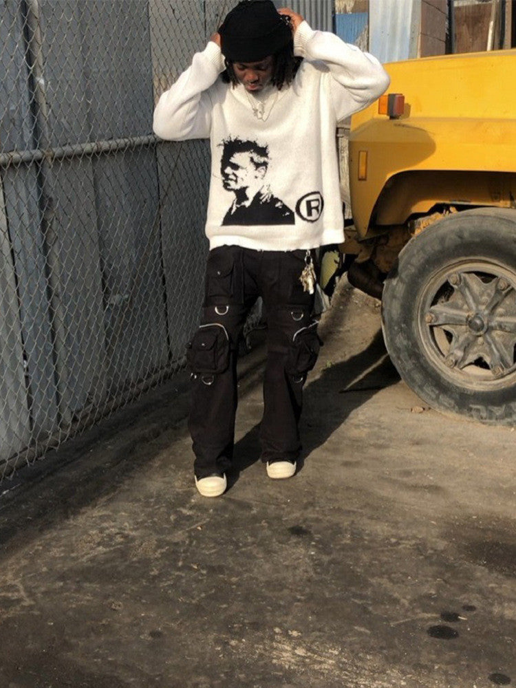 Knitted round neck sweater