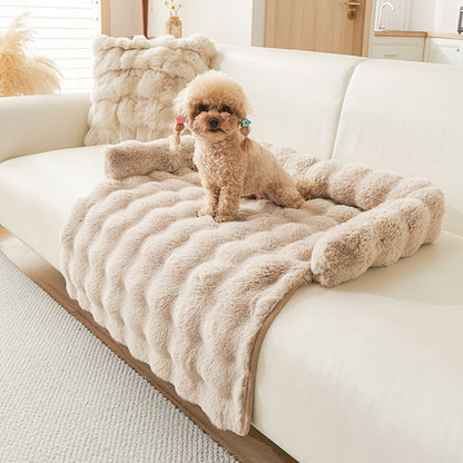 Thickened, warm and slip-resistant pet mat