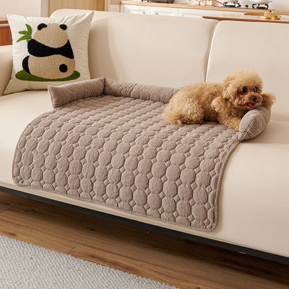 Thickened, warm and slip-resistant pet mat
