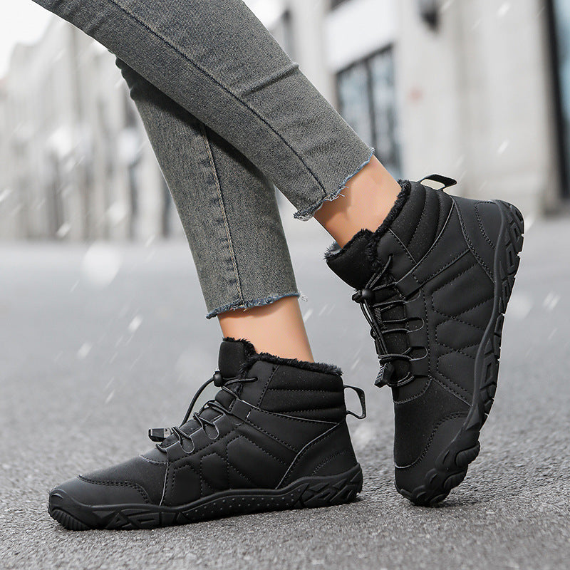 Outdoor hiking mountaineering boots