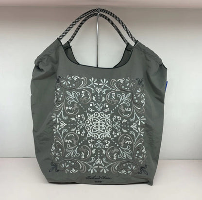 Flower vine embroidery shopping bag