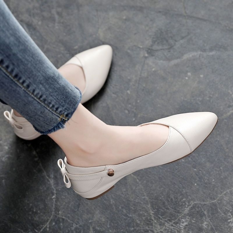 Soft Leather Non-Slip Pointed Toe Women's Flat Shoes
