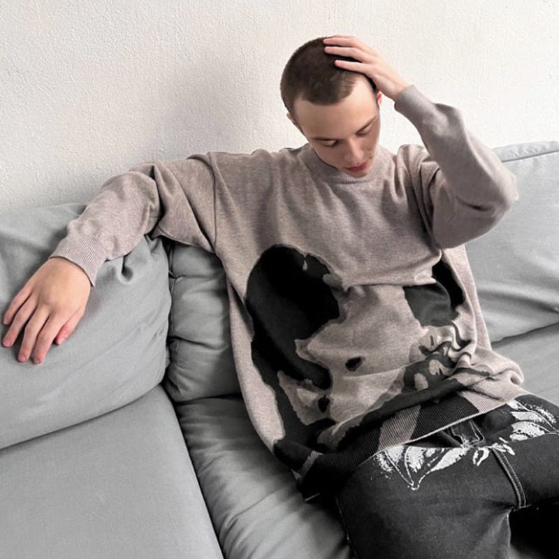 Loose casual knitwear