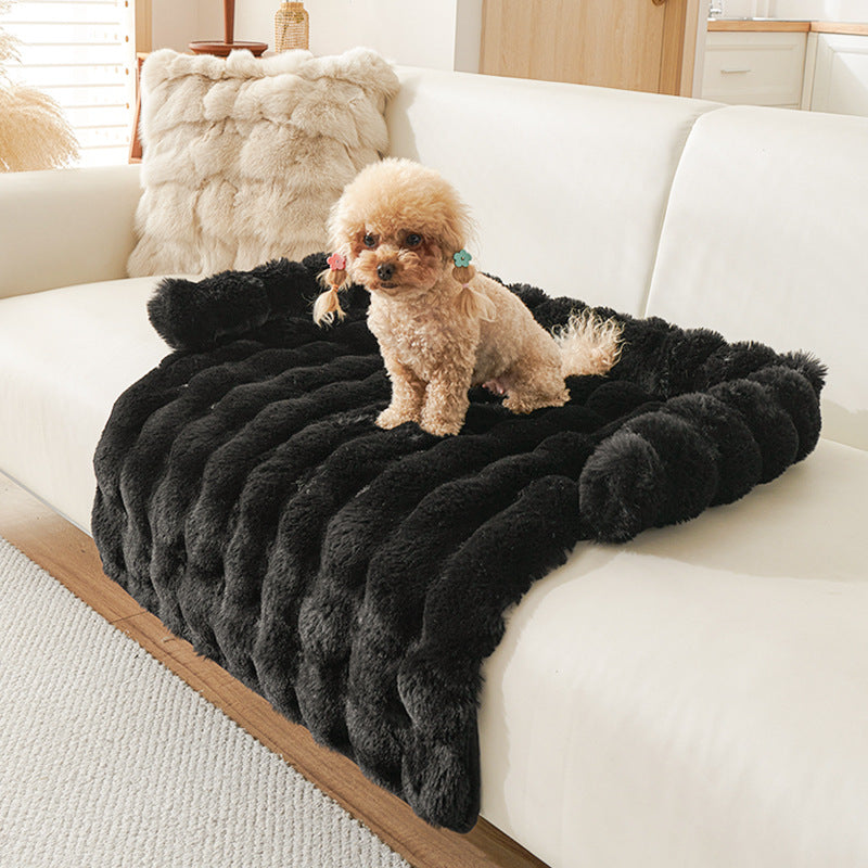 Thickened, warm and slip-resistant pet mat