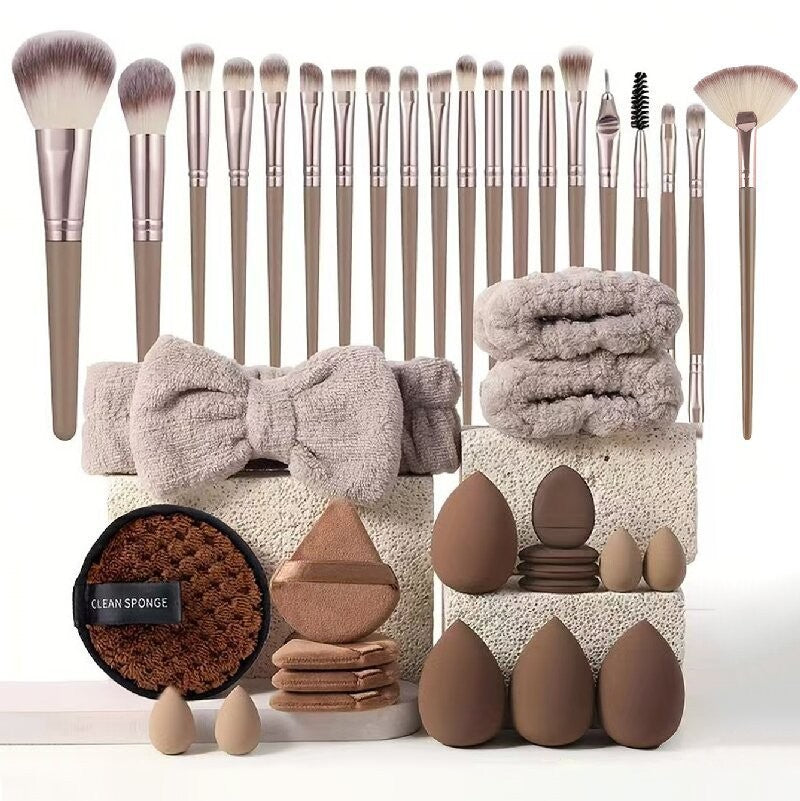Professional Makeup Brush and Powder Puff Set 46 Pieces