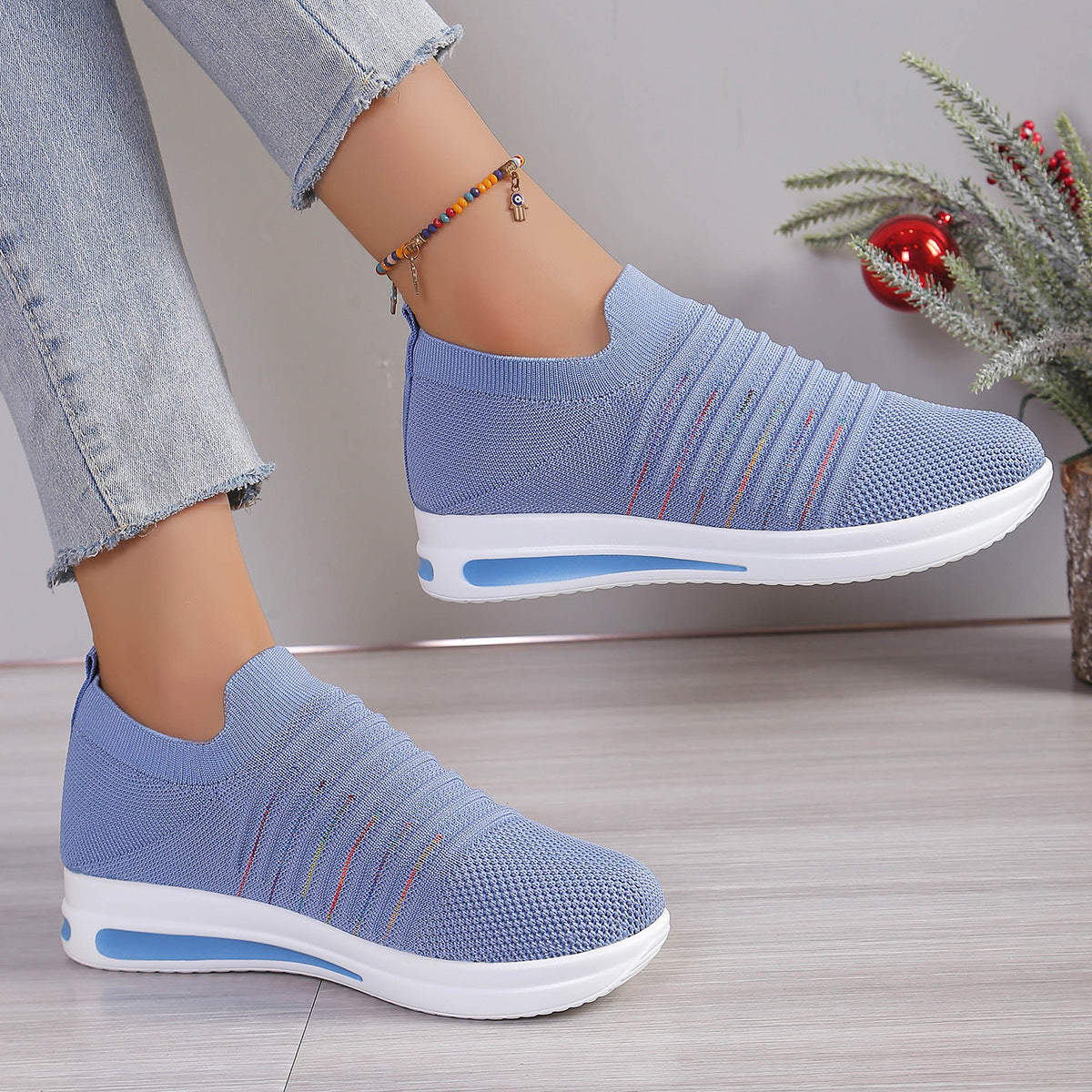 Women's Slip-On Fly Woven Shoes